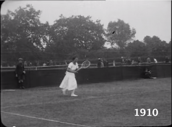 1910年当時のテニス風景